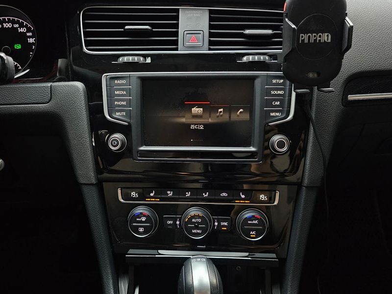 2016 Volkswagen Golf 2.0 TDI photo 14