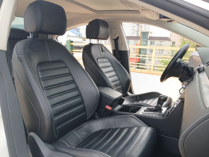 2014 Volkswagen New CC 2.0 TDI BlueMotion photo 11