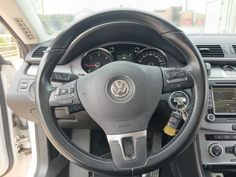 2014 Volkswagen New CC 2.0 TDI BlueMotion photo 13