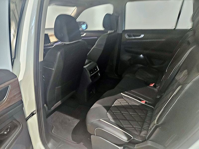 2025 Volkswagen 아틀라스 2.0 TSI R-LINE 7-Seater photo 17