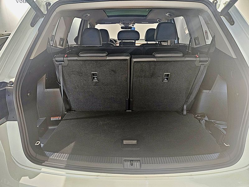 2025 Volkswagen 아틀라스 2.0 TSI R-LINE 7-Seater photo 20
