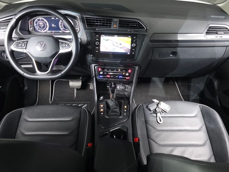 2023 Volkswagen Tiguan 2.0 TDI Premium photo 7