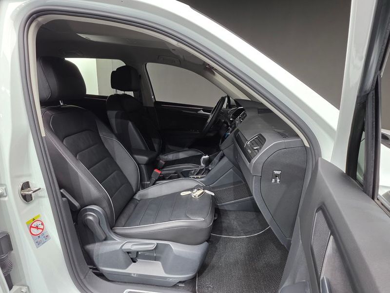 2023 Volkswagen Tiguan 2.0 TDI Premium photo 10