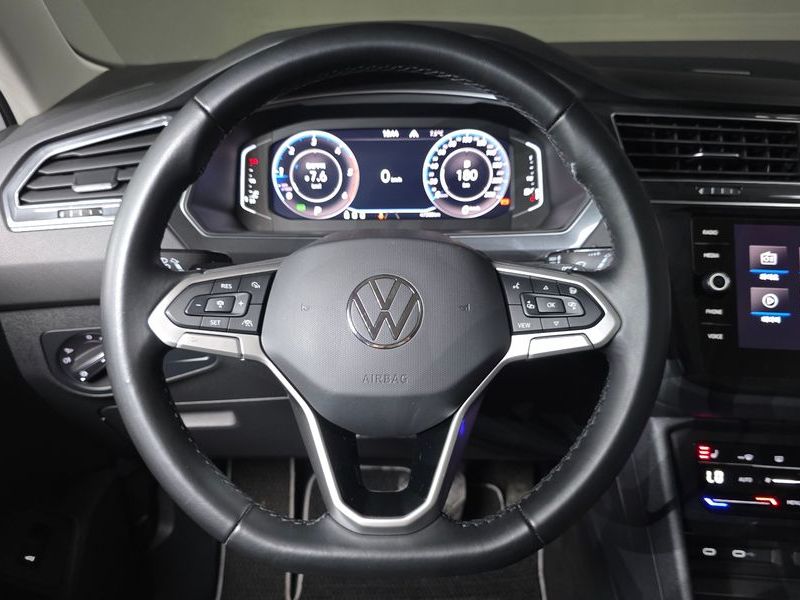 2023 Volkswagen Tiguan 2.0 TDI Premium photo 14