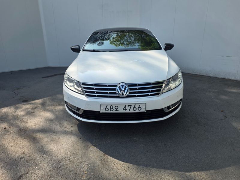 2015 Volkswagen New CC 2.0 TDI BlueMotion photo 1