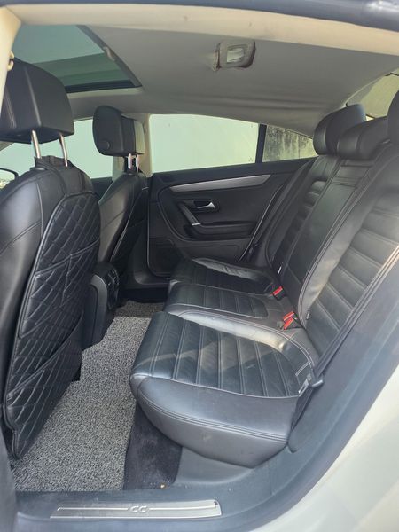 2015 Volkswagen New CC 2.0 TDI BlueMotion photo 11