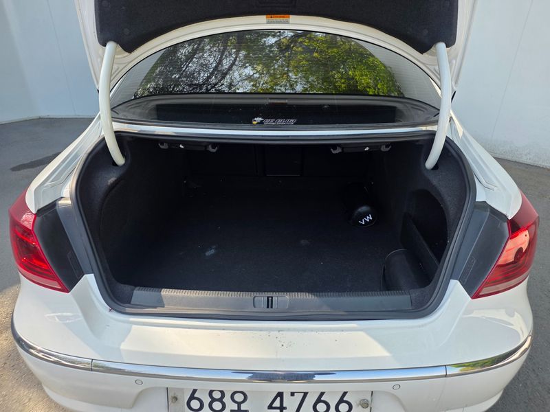 2015 Volkswagen New CC 2.0 TDI BlueMotion photo 16