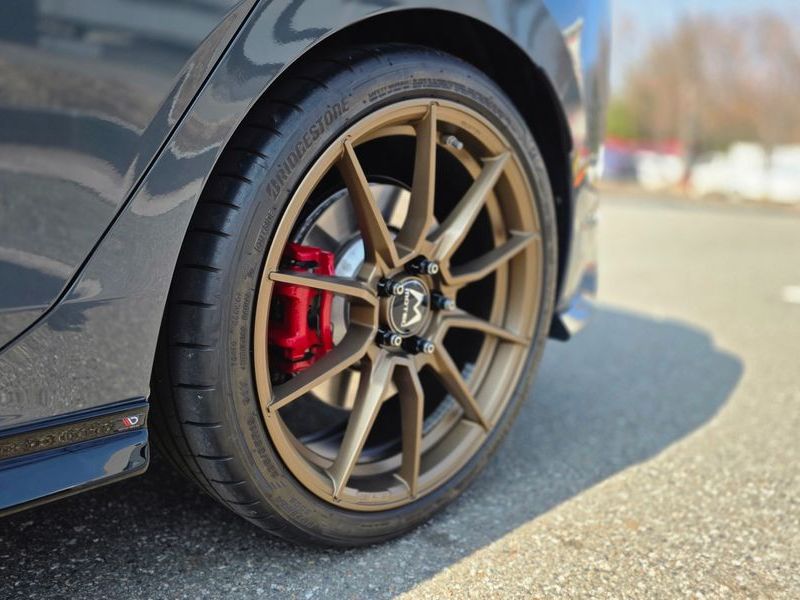 2024 Volkswagen Golf 2.0 GTI photo 18