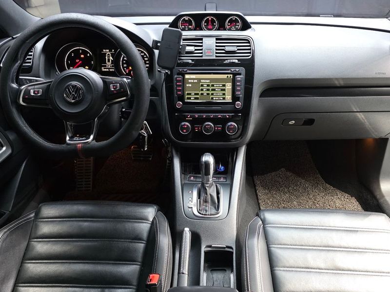2015 Volkswagen 시로코 2.0 TDI R-Line photo 7