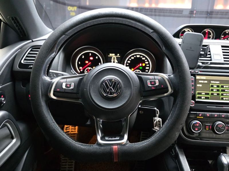 2015 Volkswagen 시로코 2.0 TDI R-Line photo 13