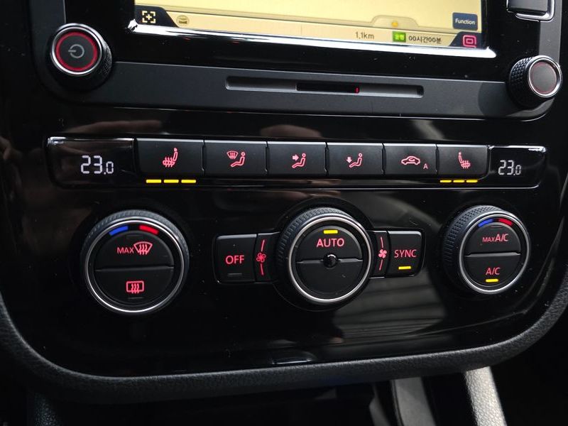 2015 Volkswagen 시로코 2.0 TDI R-Line photo 15