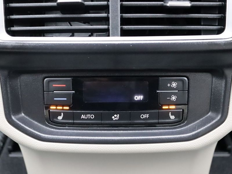 2025 Volkswagen 아틀라스 2.0 TSI R-LINE 7-Seater photo 15
