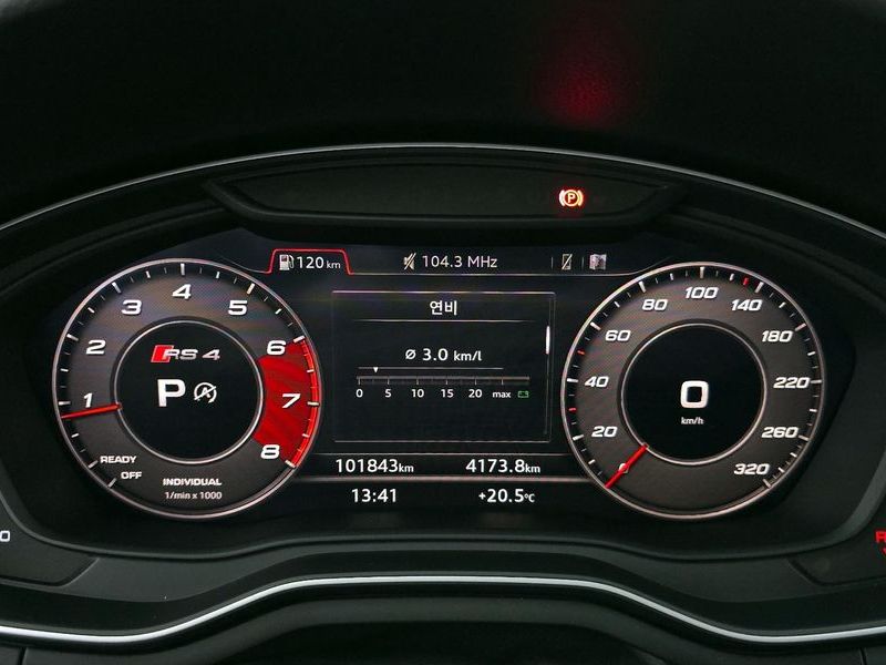 2019 Audi A4 40 TFSI photo 8