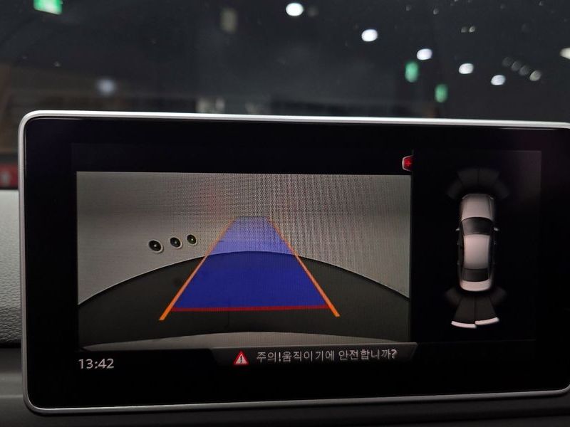 2019 Audi A4 40 TFSI photo 14