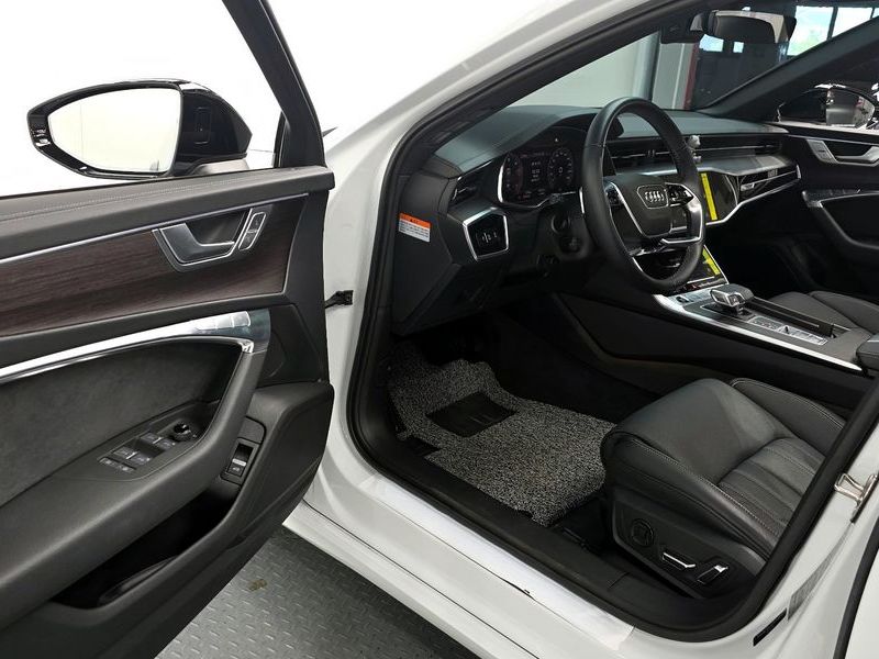 2025 Audi A6 40 TDI Premium photo 10