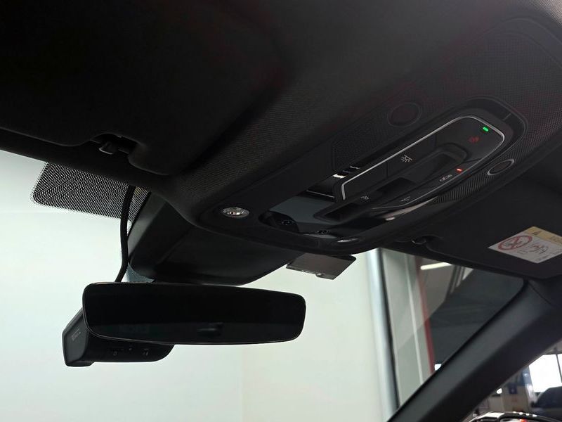2025 Audi A6 40 TDI Premium photo 18