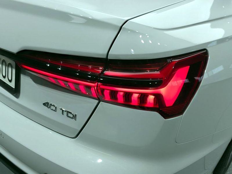 2025 Audi A6 40 TDI Premium photo 23