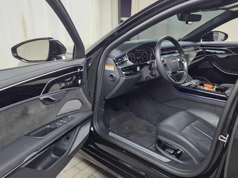2021 Audi A8 55 TFSI Quattro LWB photo 10