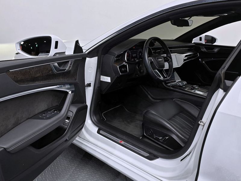 2020 Audi A7 55 TFSI Quattro Premium photo 10