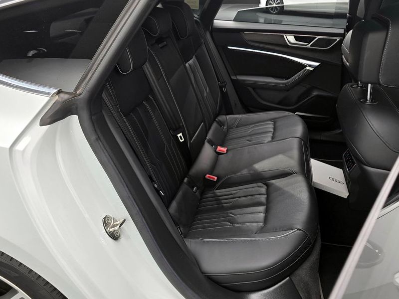 2020 Audi A7 55 TFSI Quattro Premium photo 12