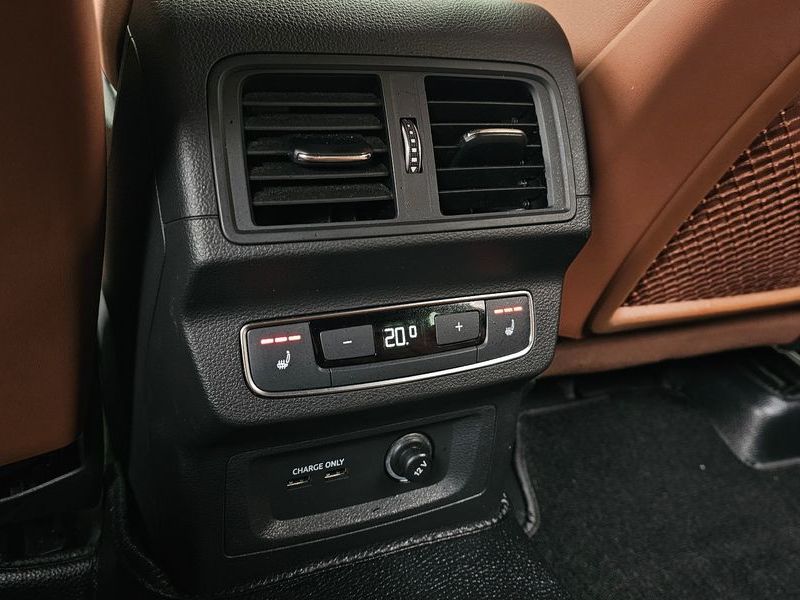 2021 Audi Q5 45 TFSI Quattro Premium photo 19
