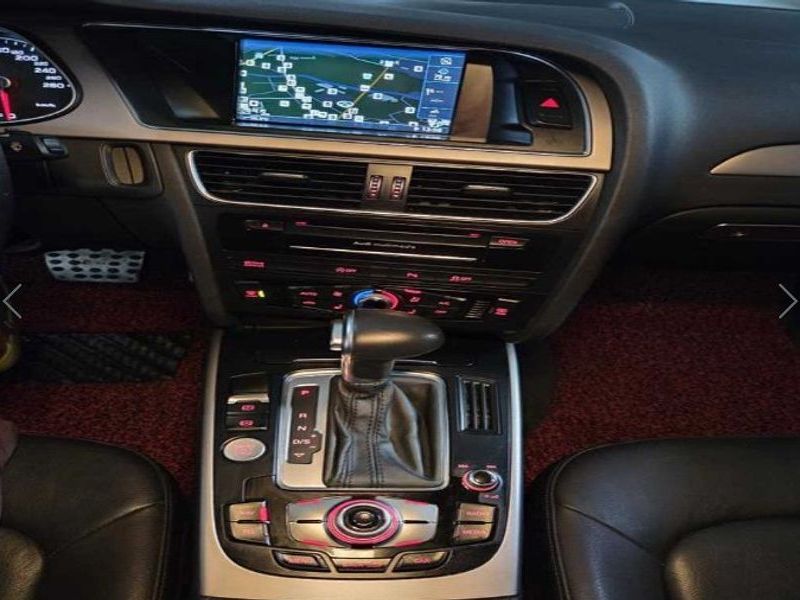 2015 Audi A4 35 TDI Quattro Dynamic B8 photo 12