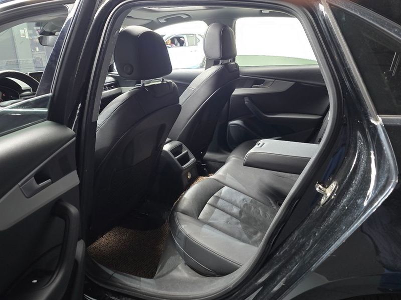 2016 Audi A4 45 TFSI photo 11
