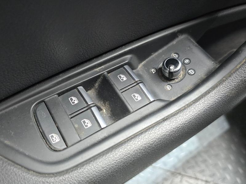 2016 Audi A4 45 TFSI photo 14