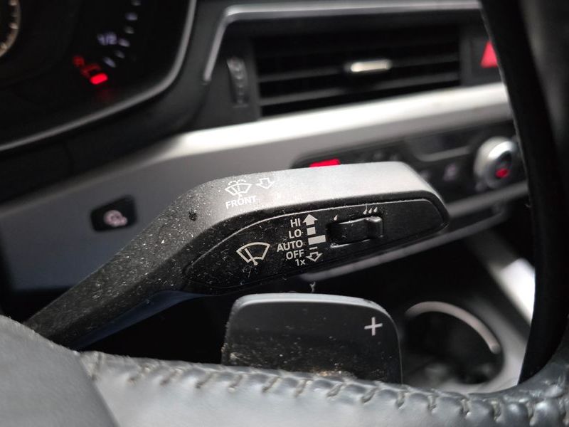 2016 Audi A4 45 TFSI photo 16