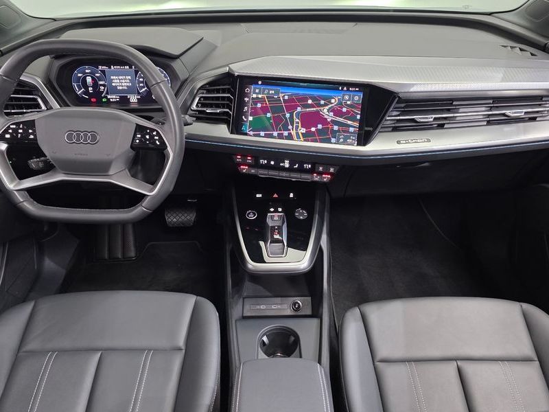 2023 Audi e-tron 40 photo 7
