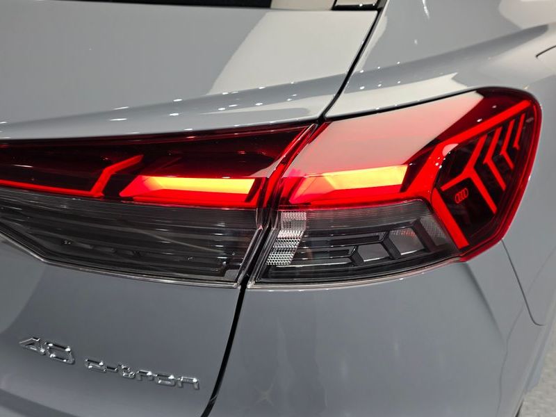2023 Audi e-tron 40 photo 23