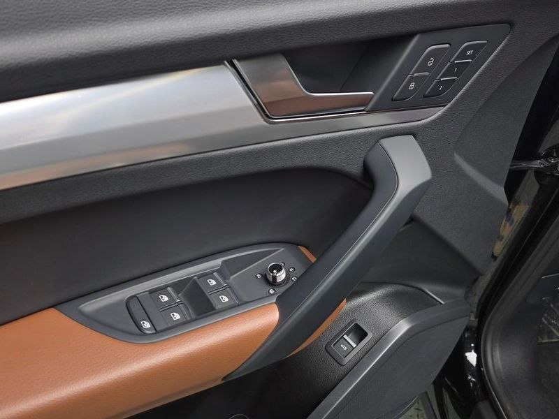 2023 Audi Q5 45 TFSI Quattro Premium Sportback photo 20