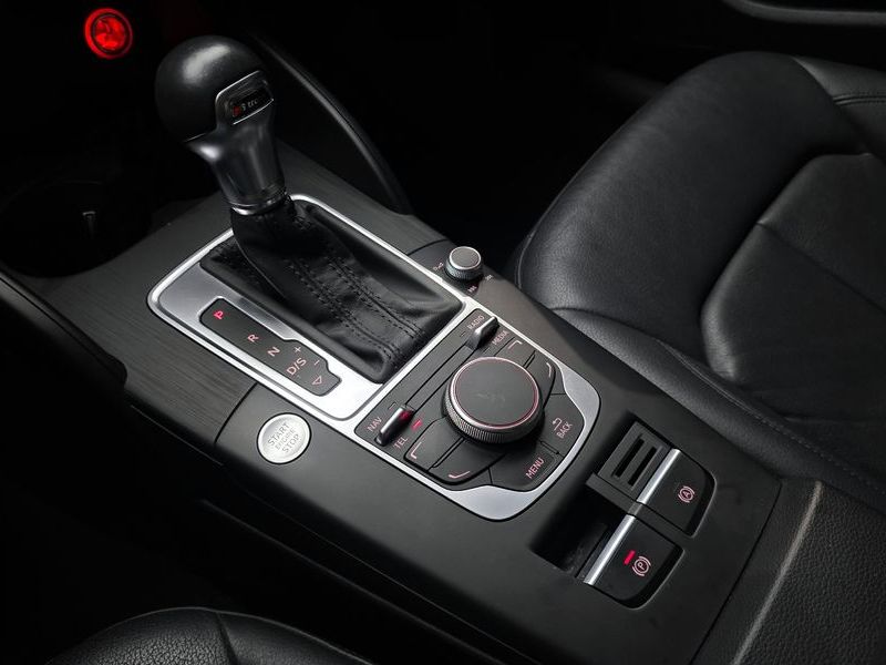 2015 Audi A3 25 TDI Dynamic 8V photo 9