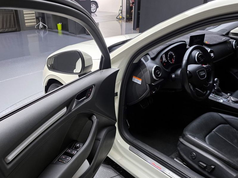 2015 Audi A3 25 TDI Dynamic 8V photo 11