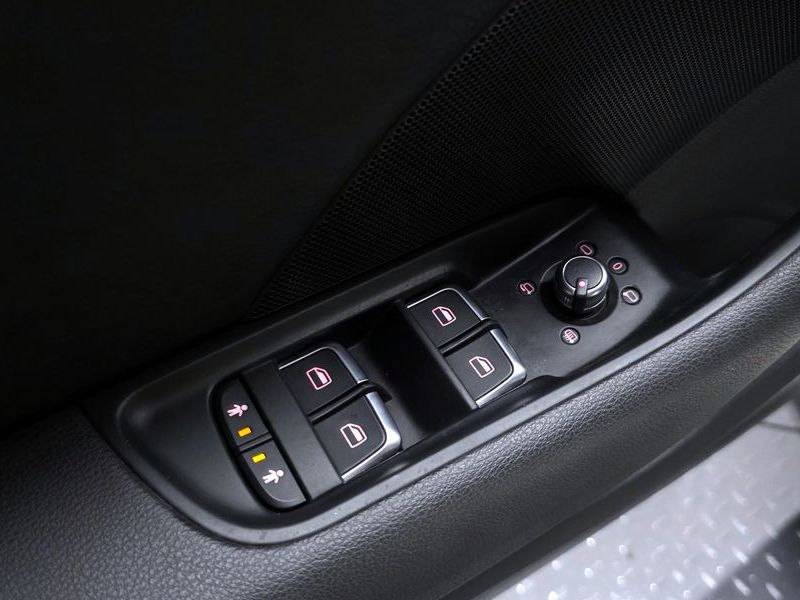 2015 Audi A3 25 TDI Dynamic 8V photo 17