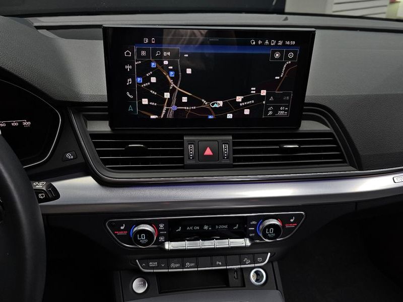 2023 Audi Q5 45 TFSI Quattro Sportback photo 13