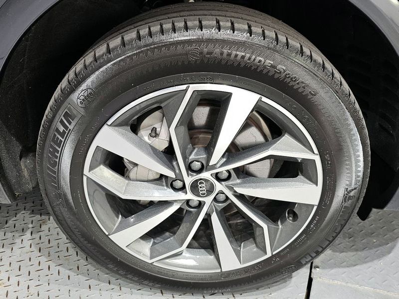 2023 Audi Q5 45 TFSI Quattro Sportback photo 21