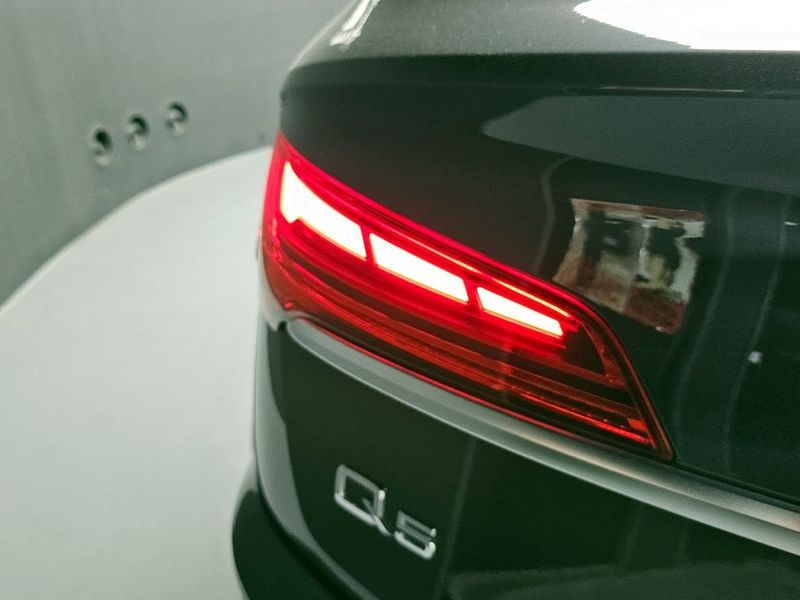 2023 Audi Q5 45 TFSI Quattro Sportback photo 23
