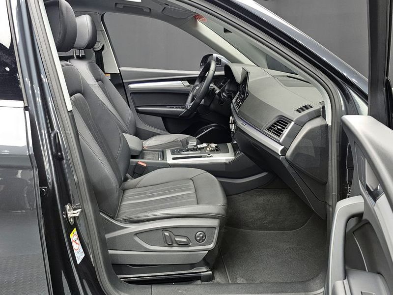 2023 Audi Q5 45 TFSI Quattro Sportback photo 26