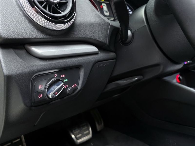 2014 Audi A3 2.0 TDI Dynamic 8V photo 17