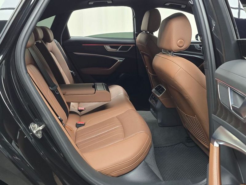 2021 Audi A6 45 TFSI Quattro Premium photo 12