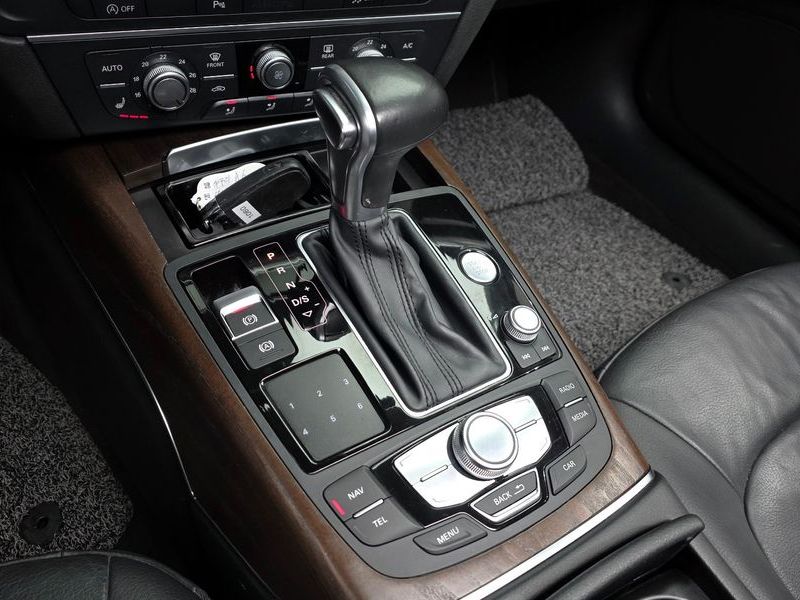 2015 Audi A6 35 TDI Dynamic C7 photo 9