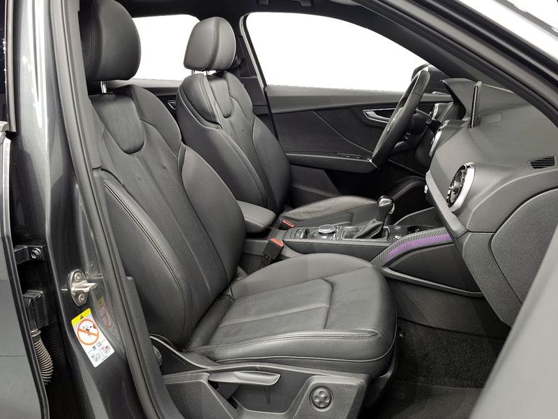 2023 Audi Q2 35 TDI Premium photo 11