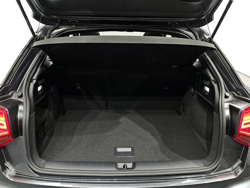 2023 Audi Q2 35 TDI Premium photo 20