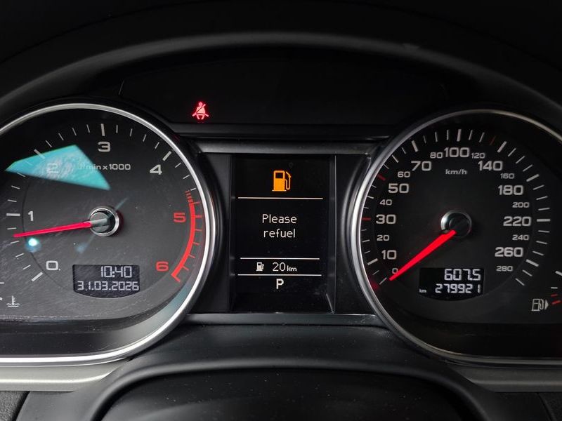 2015 Audi Q7 35 TDI Quattro Dynamic 4L photo 8