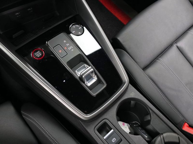 2023 Audi S3 2.0 TFSI Quattro photo 9