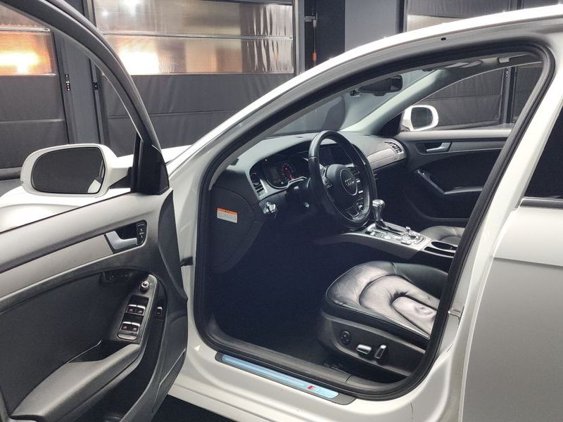 2015 Audi A4 35 TDI Quattro Dynamic B8 photo 10