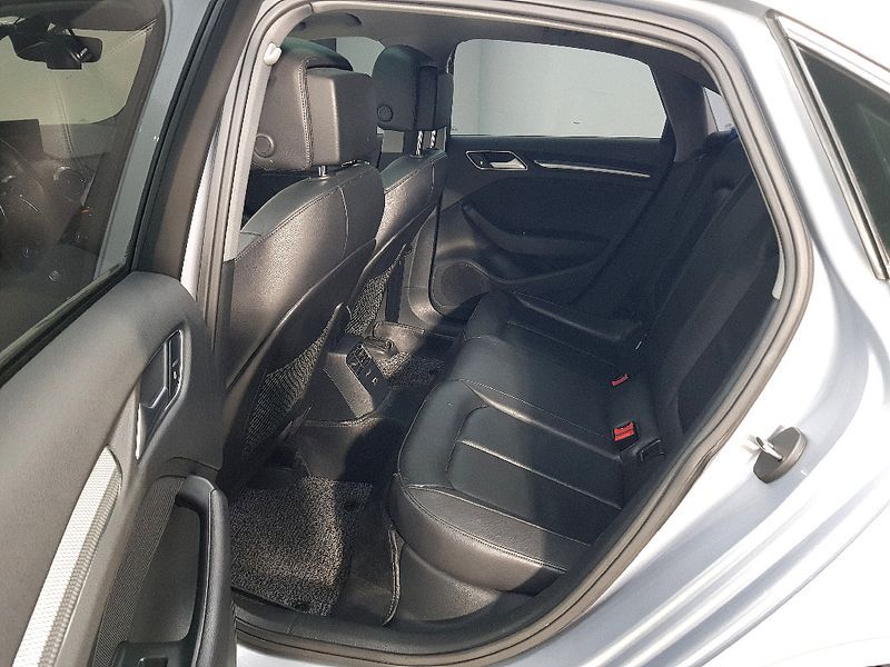 2018 Audi A3 40 TFSI 8V photo 9