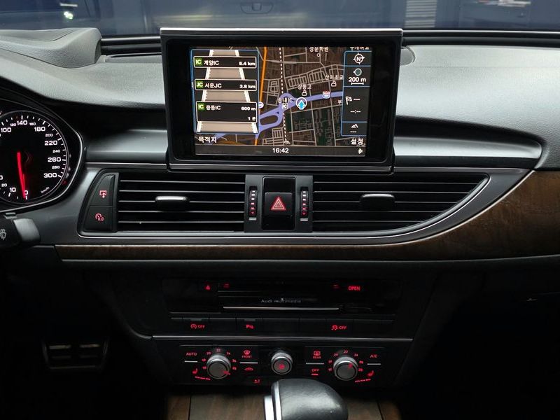 2015 Audi A6 35 TDI Dynamic C7 photo 14