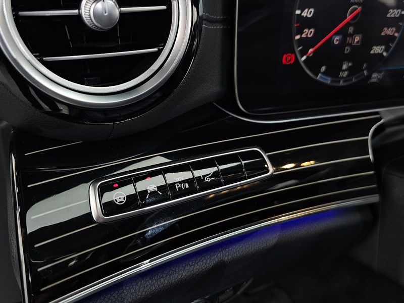 2020 Mercedes-Benz E-Class E450 4MATIC Exclusive photo 16